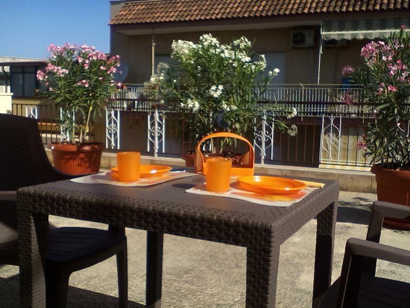 Il Terrazzo Di Oleandri Apartment Bagheria Bilik gambar
