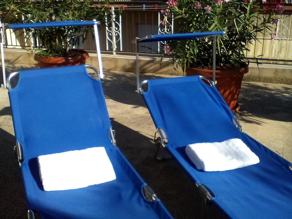 Il Terrazzo Di Oleandri Apartment Bagheria Bilik gambar